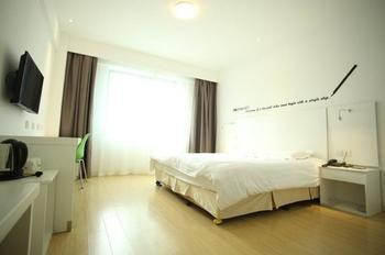 Motel 168 Shanghai Nanhui Huinan Subway Station Thượng Hải Ngoại thất bức ảnh